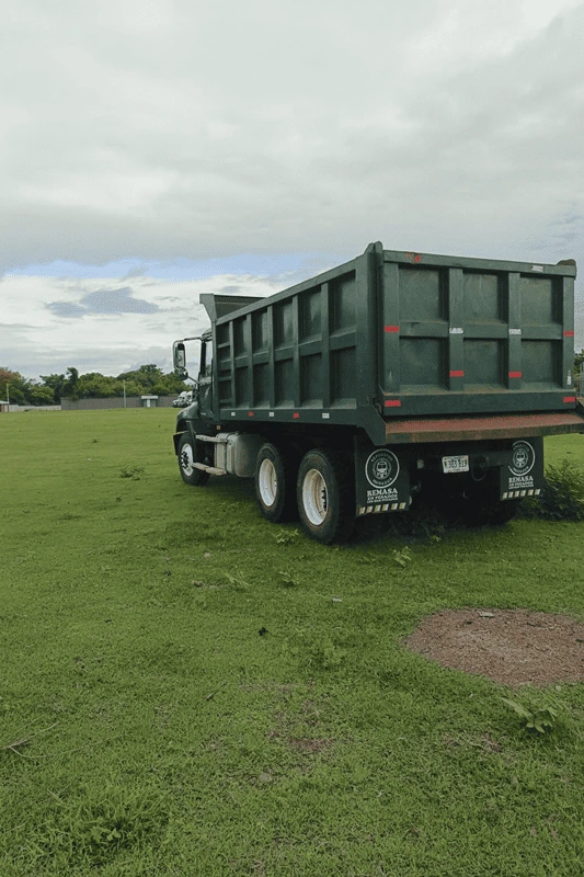 Camiones volquetes en renta