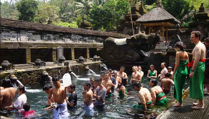 Pura Tirta Empul