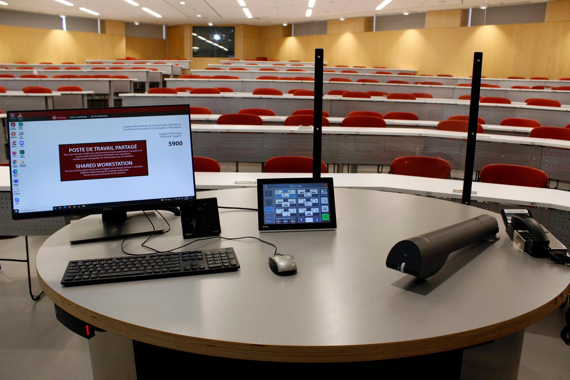 ​uOttawa Classroom - Image From uOttawa