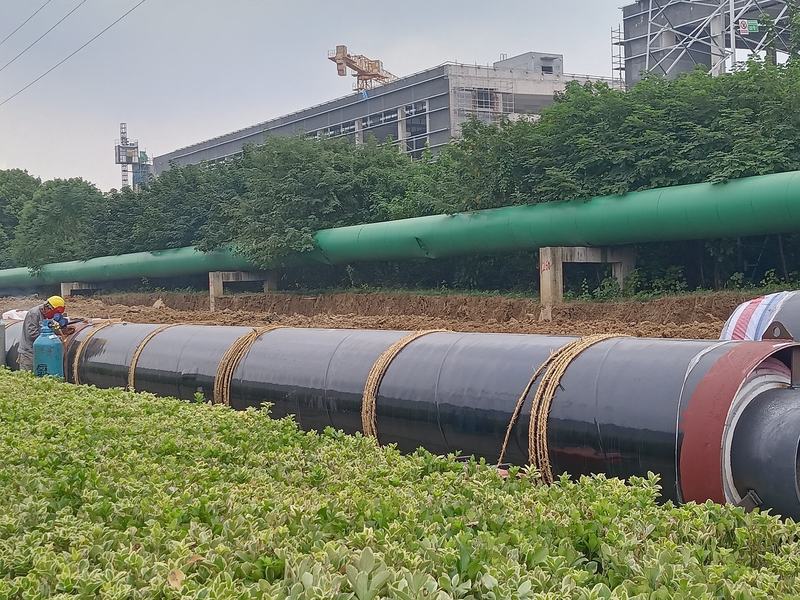 Pipe welding on site