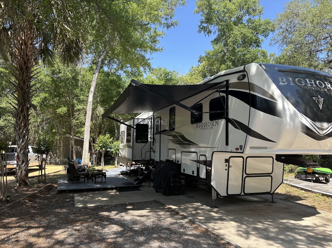 Lot 252 