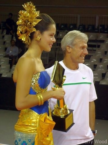 Ana Ivanovic in Balinese Dress with her coach Nigel Sears