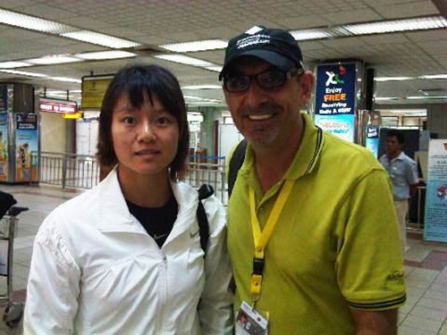 Li Na with Jimmy Roland at Arrival (Airport)