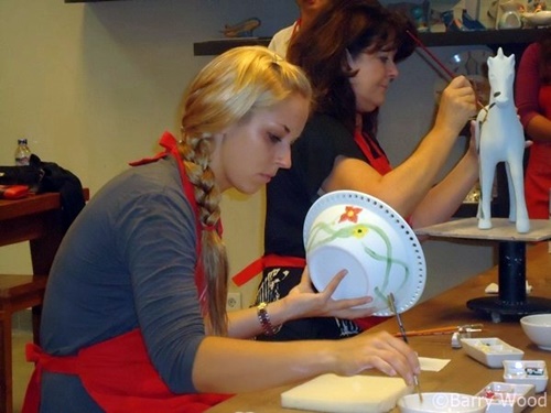 Sabine Lisicki crafting at Jenggala Ceramics