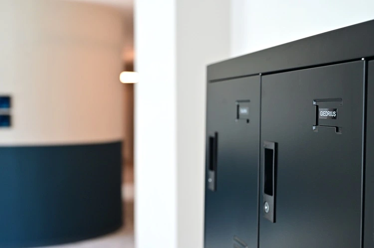 Detailfoto mit Locker für Mitarbeiter