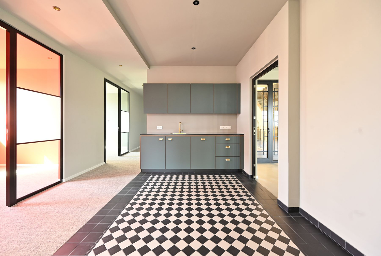 Charmantes Büroloft am Hauptbahnhof - modern und mit Terrasse