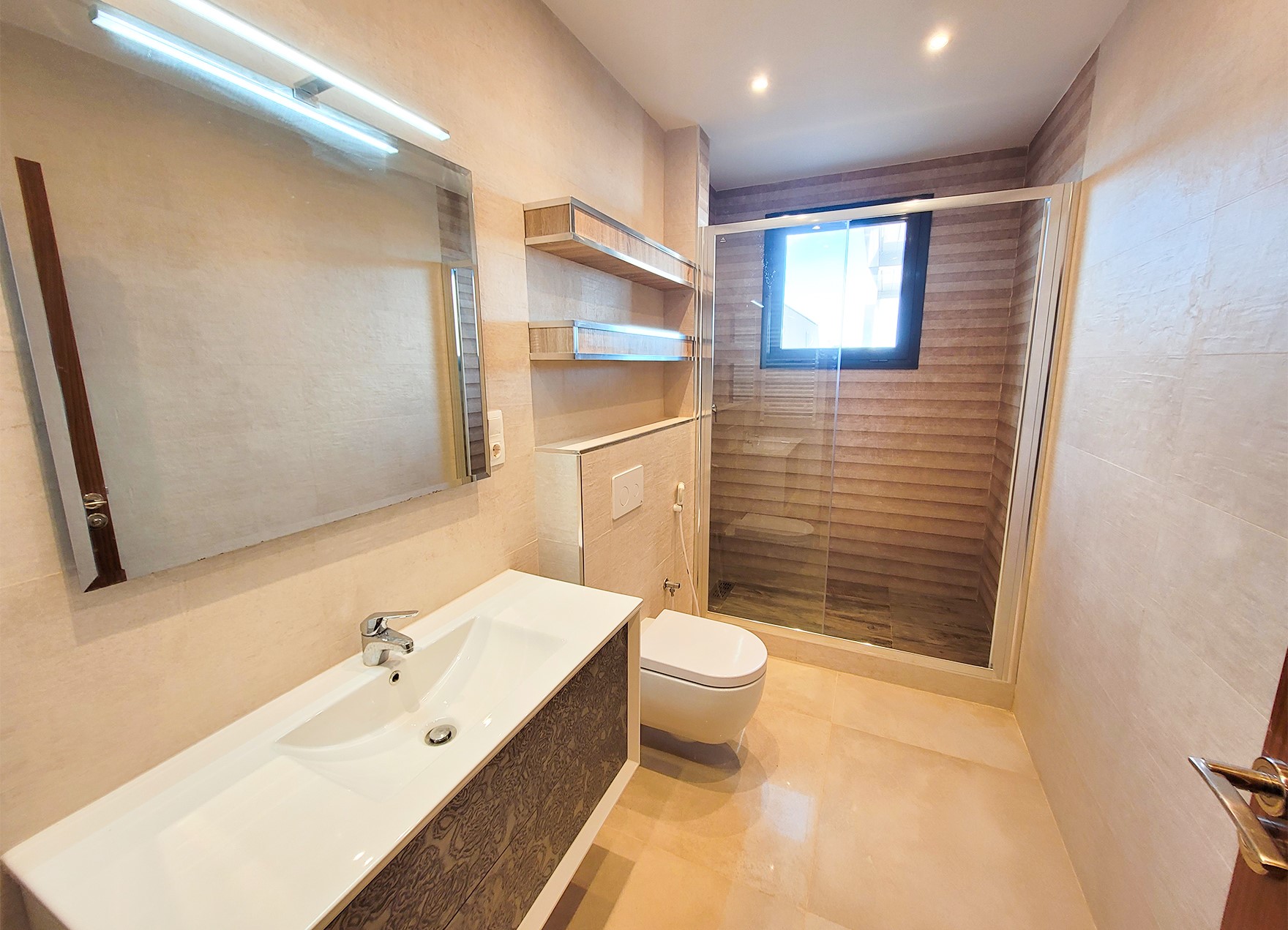 bathroom residence el djenane, AMK hebbache real estate Real Estate Developer Algiers real estate promotion in algiers