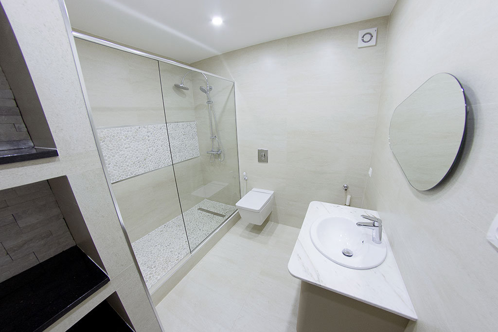 bathroom, RESIDENCE THE DEXU PALMS, AMK hebbache real estate Developer Real Estate Promotion in Algiers