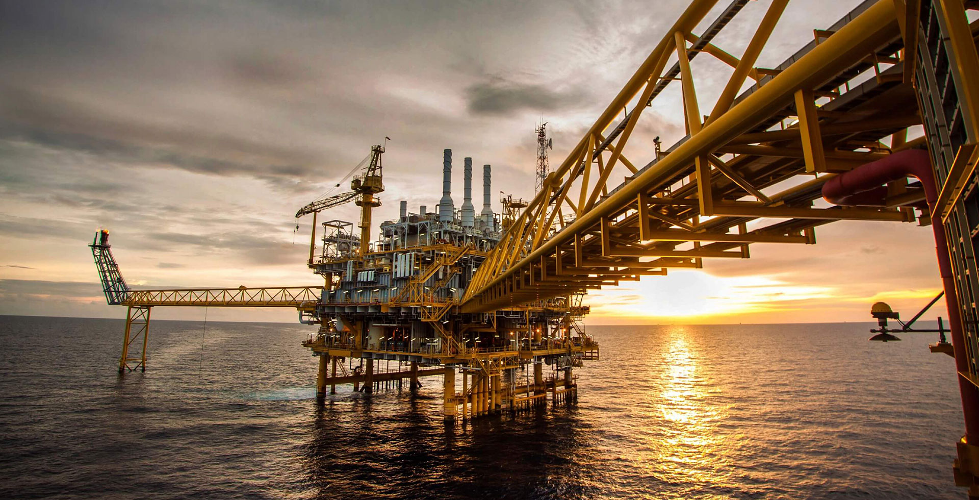 LIQUIFIED NATURAL GAS