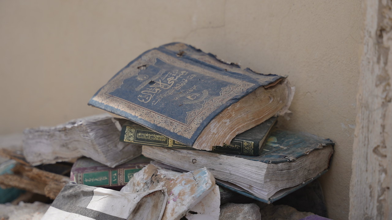 ما تبقّى من كتب الشهيد أحمد دمج