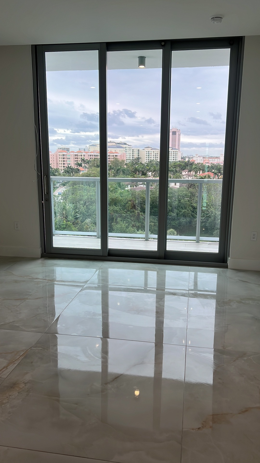 Move-In / Move-Out Cleaning