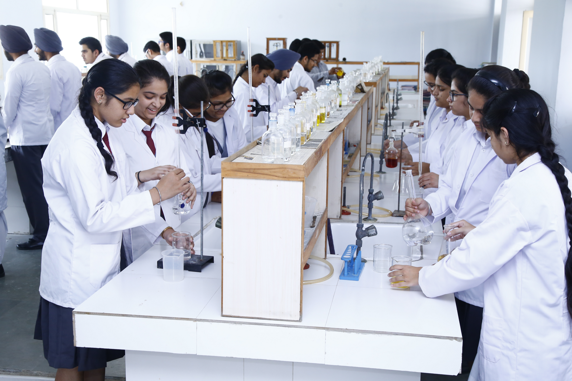 Lab at BIPS School