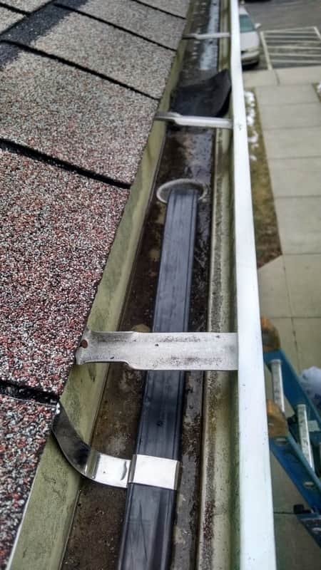 Ruban chauffant pour gouttière