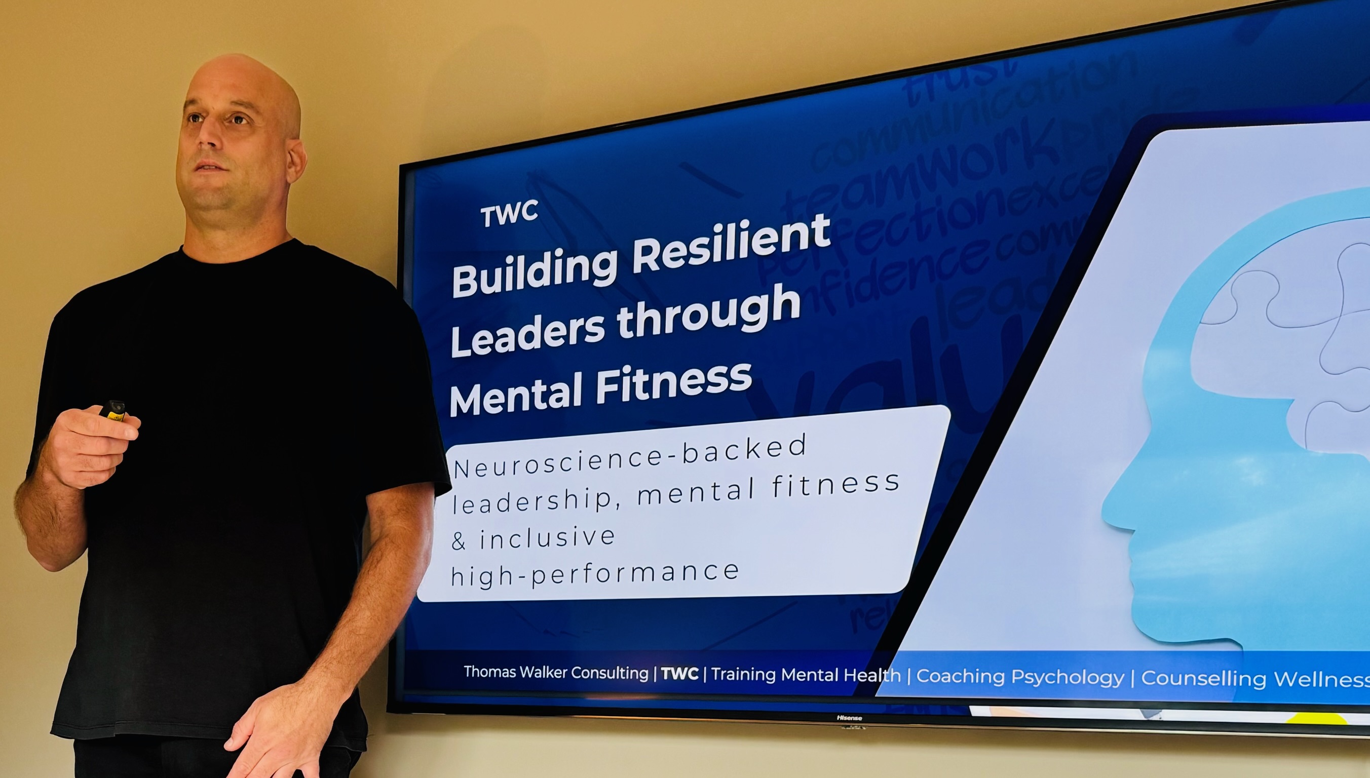 Photo of Thomas training resiliant leaders