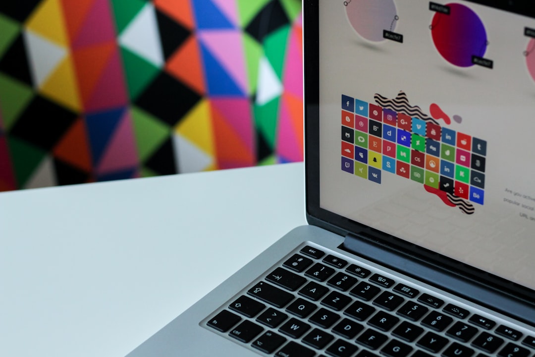 Graphic &amp; Web  Design