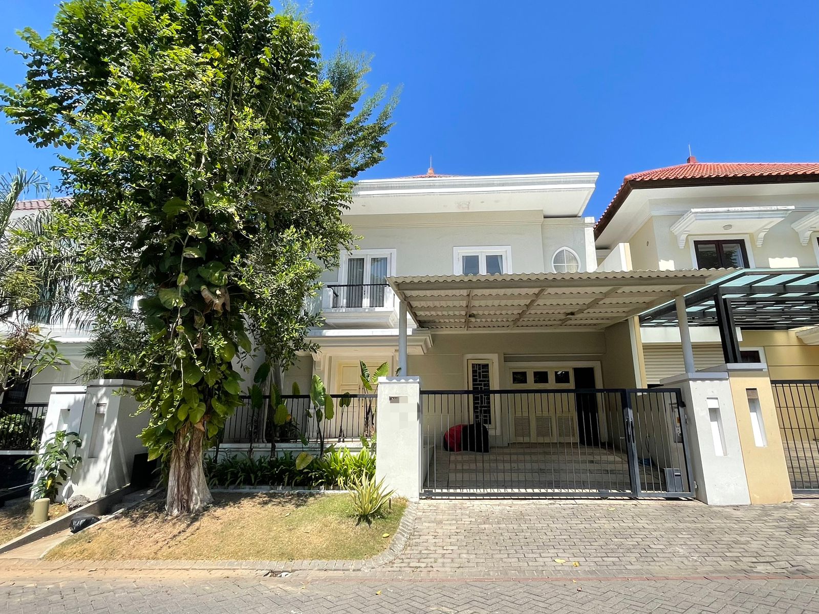 View of Agen Properti Surabaya - HP/WA 0822.1056.5600
