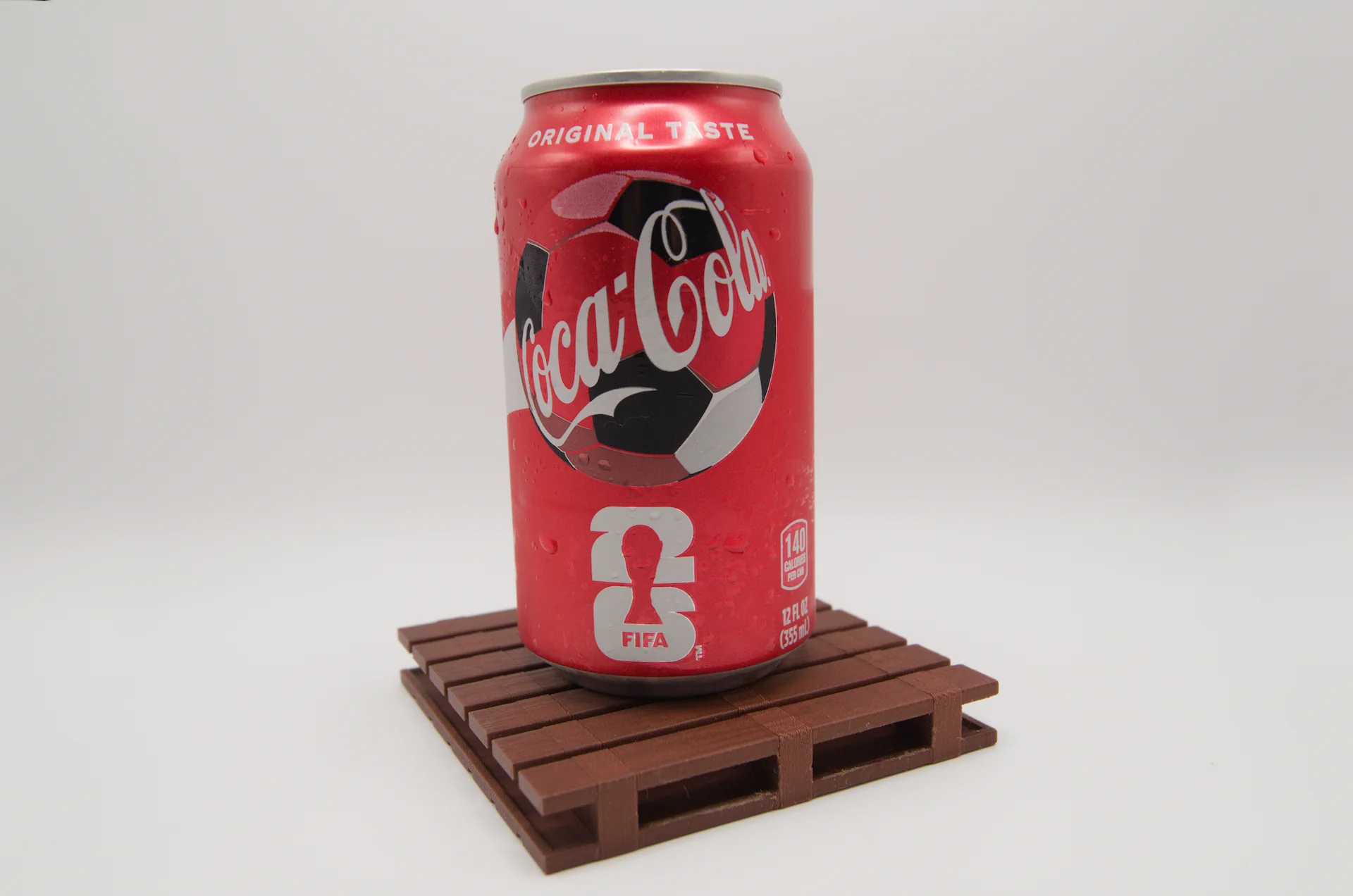 Pallet Coaster with Drink