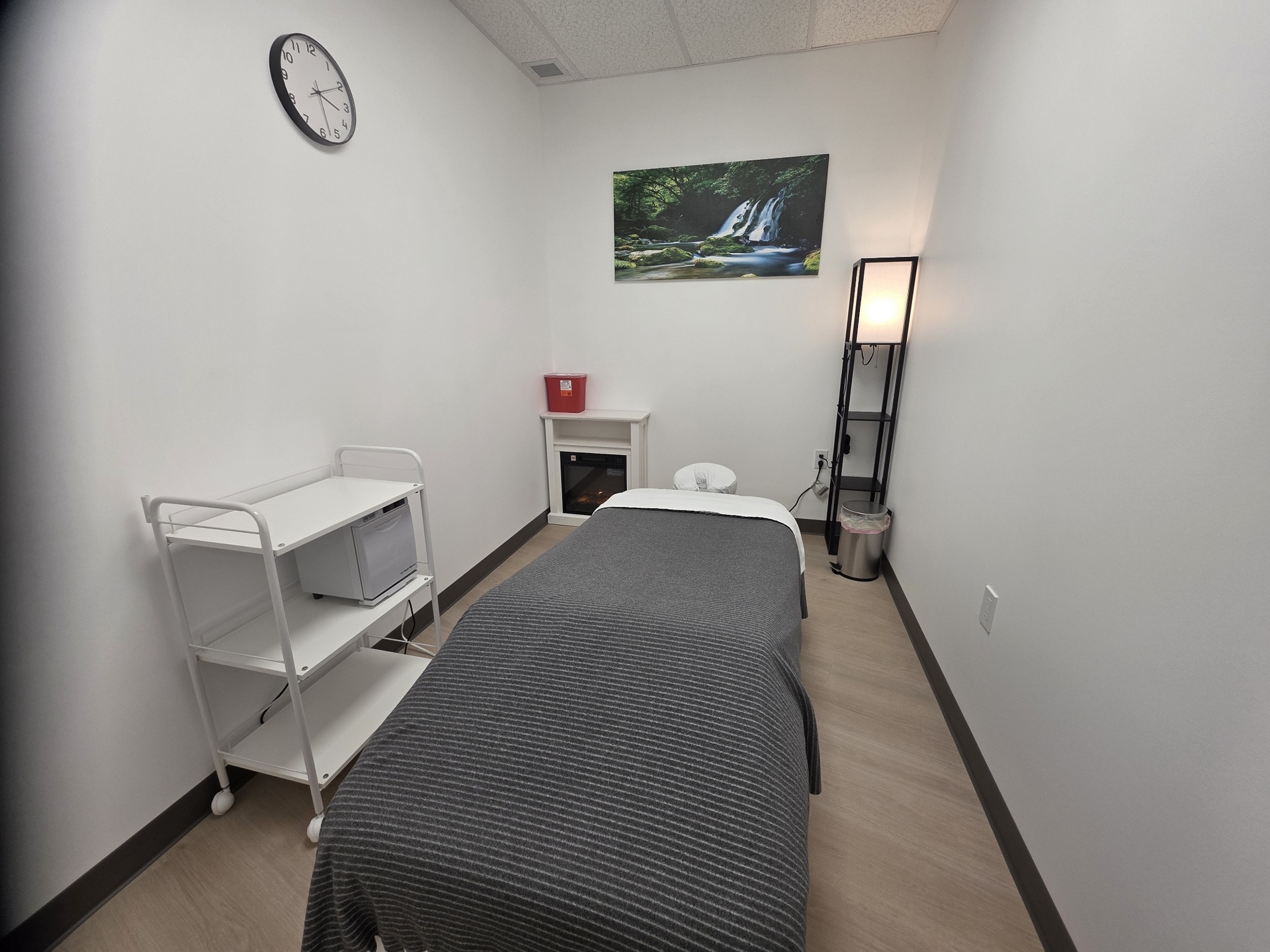 Osteopath room at V-Health Rehab Clinic