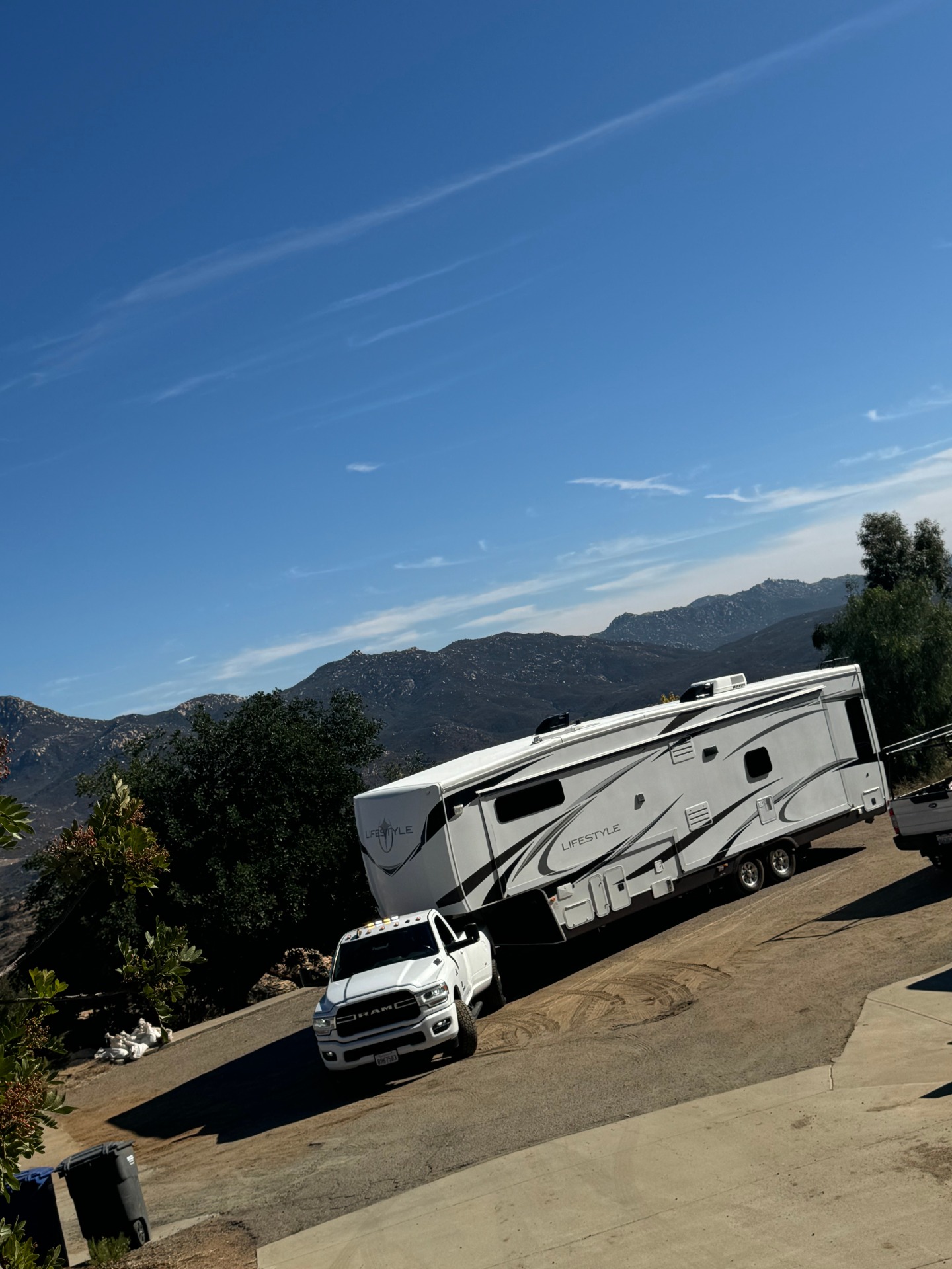 RV Towing near me Escondido CA