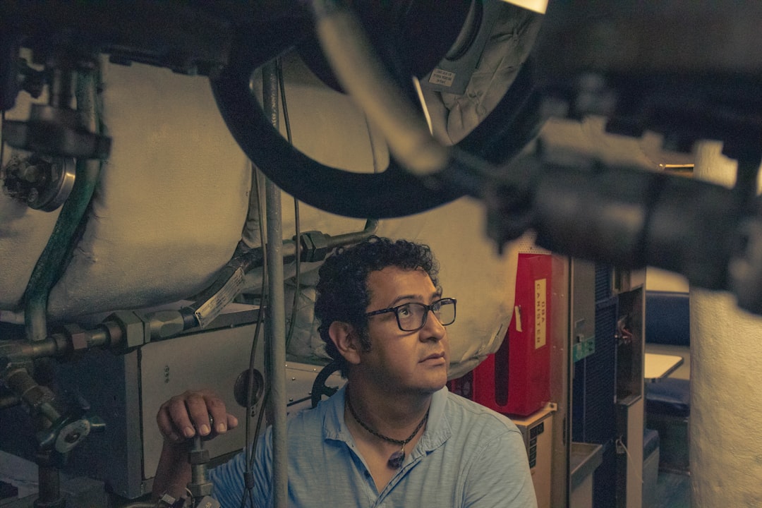 The Complete Workwear Guide for HVAC and Refrigeration Engineers