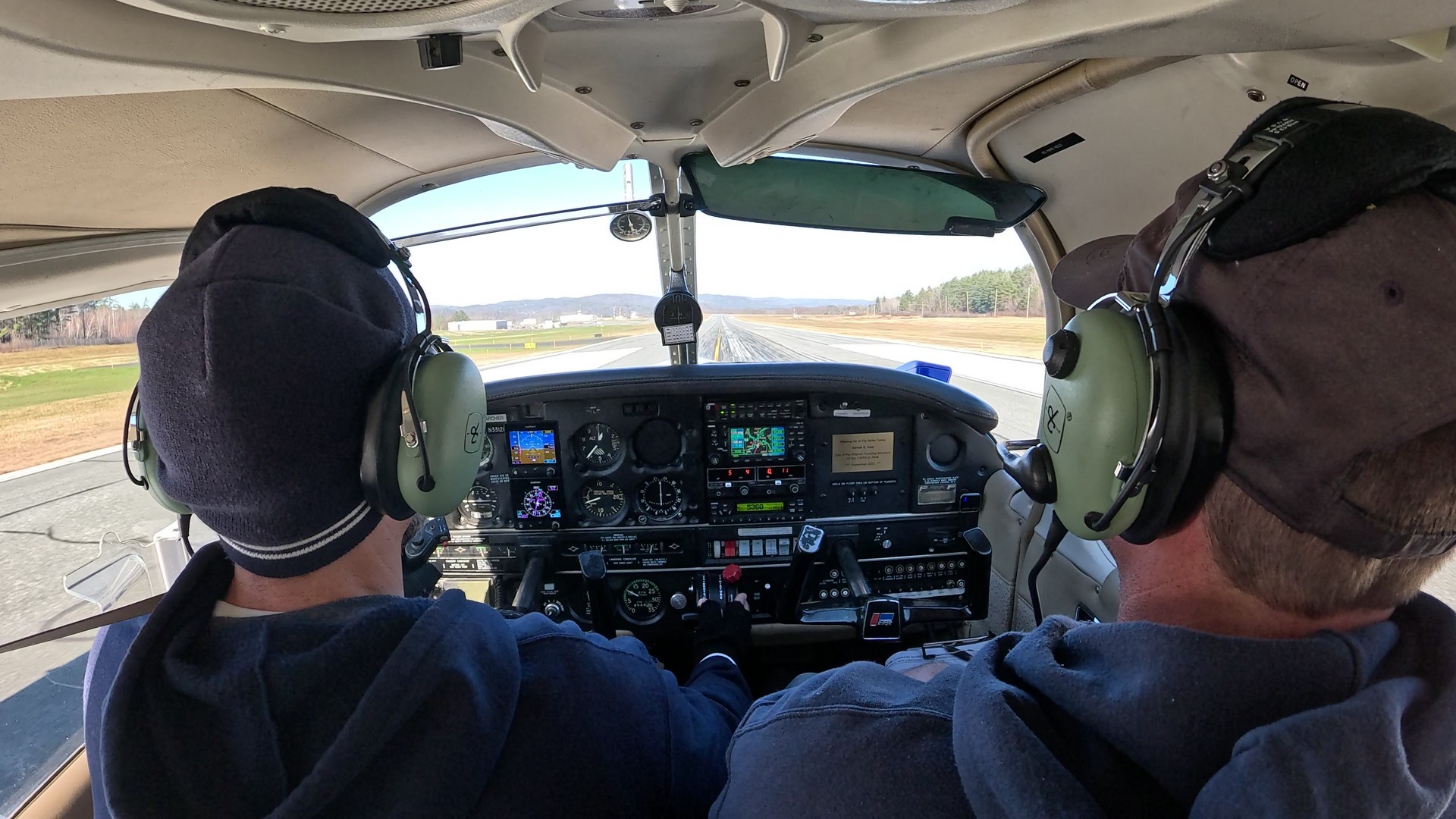 Piper Archer Cockpit Lebanon, NH Landing