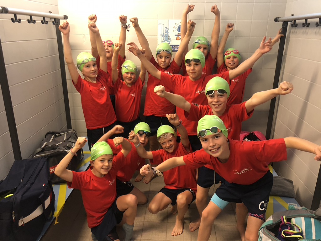 PACO ZWEMFEEST TE TORHOUT