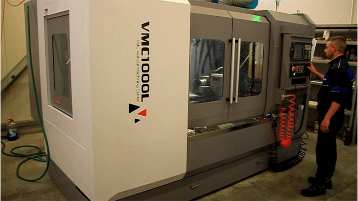 Vertical Machining Center