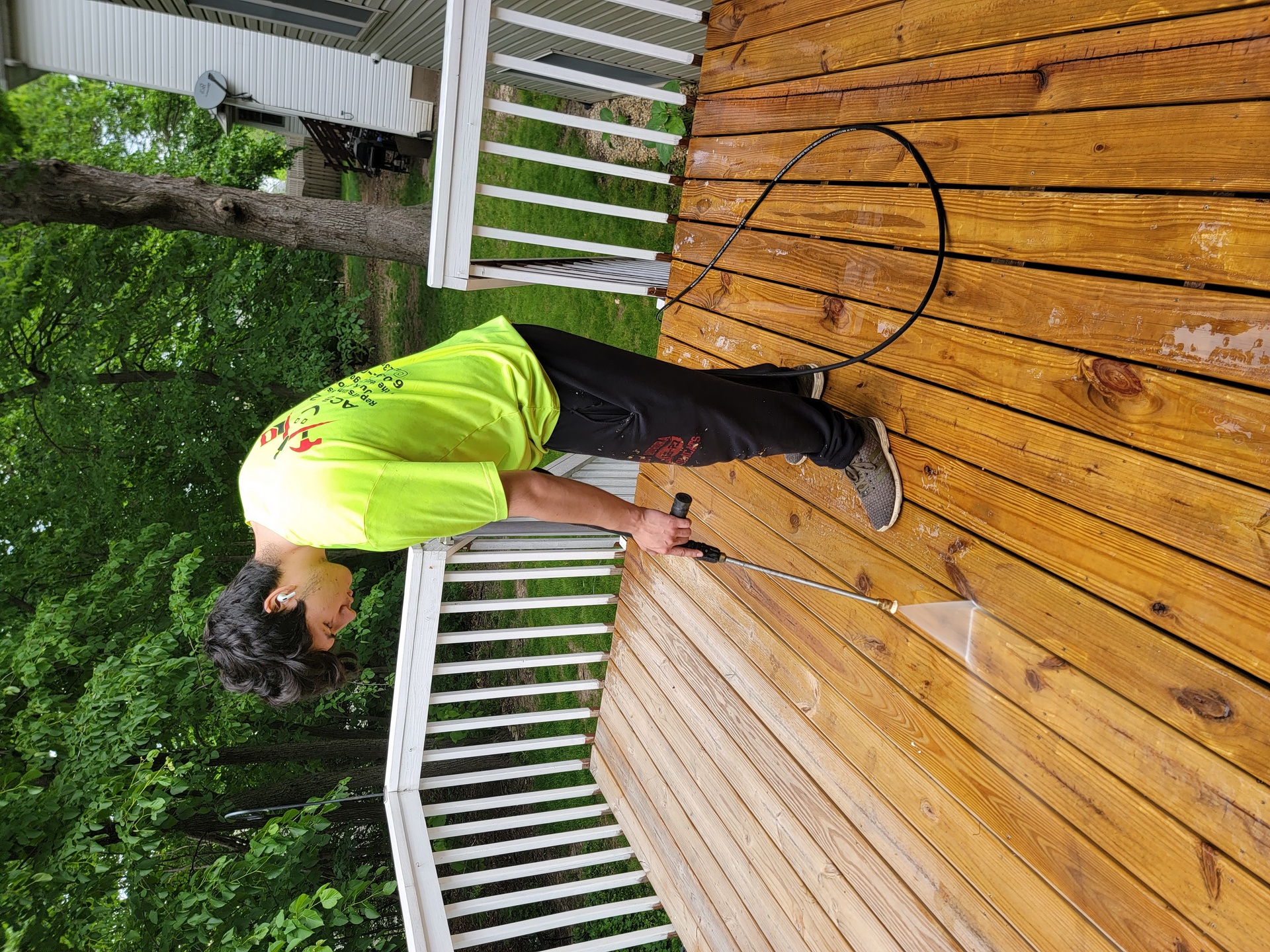 PRESSURE WASHING DECK