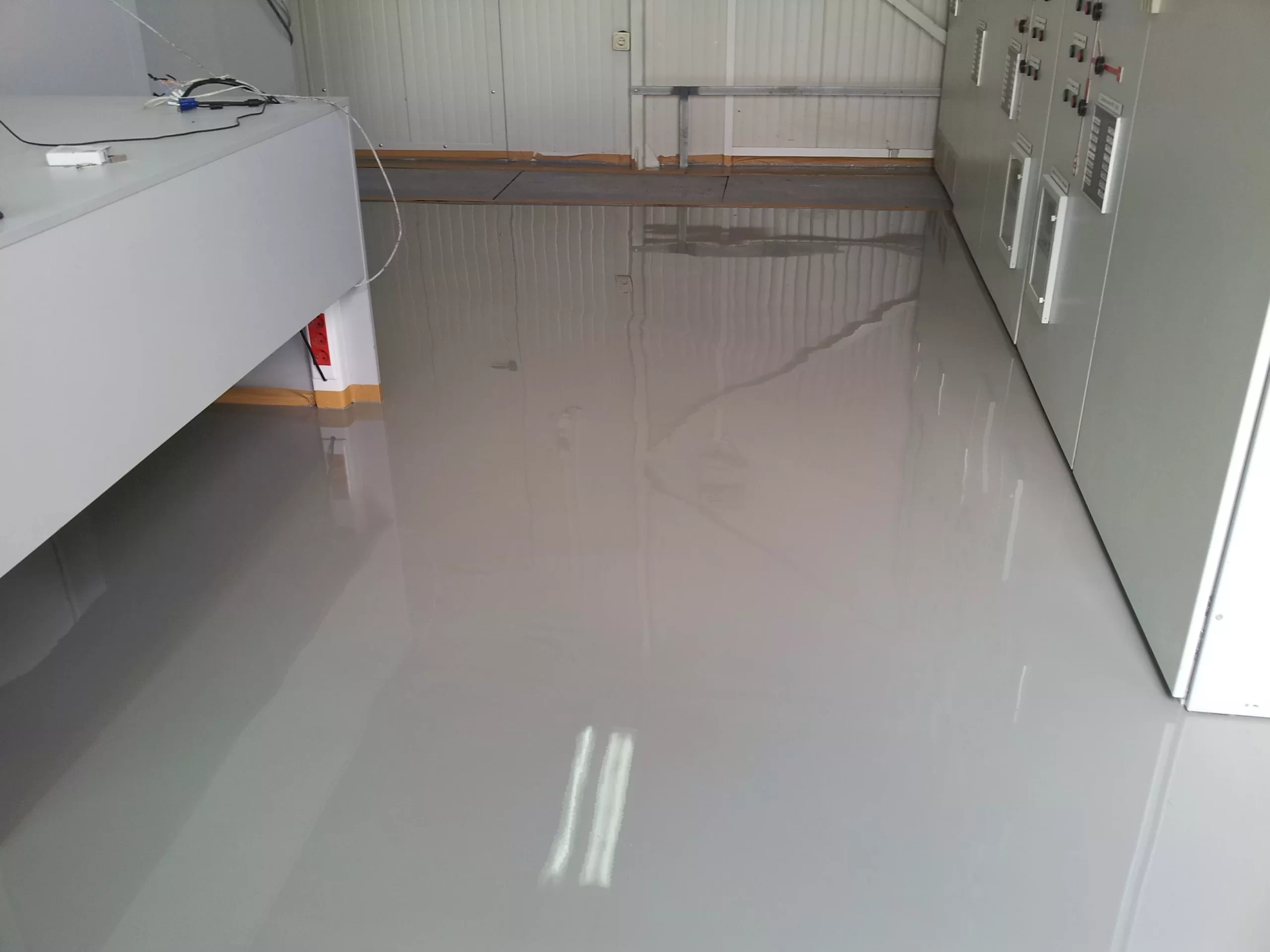 Индустриални подове