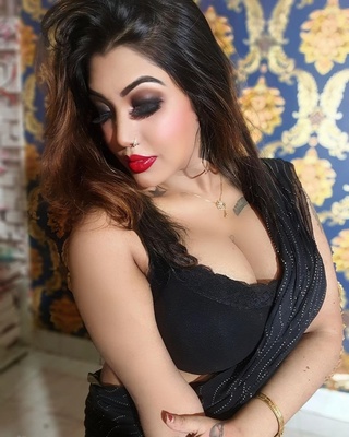 Call Girls in Mahanagar