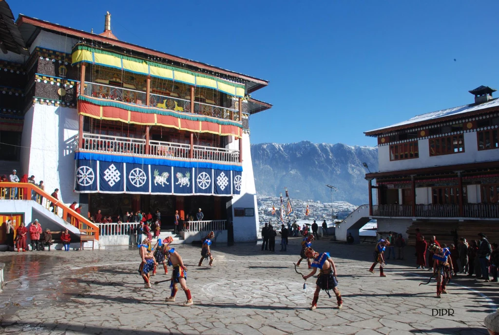 losar festival in tawang monastery