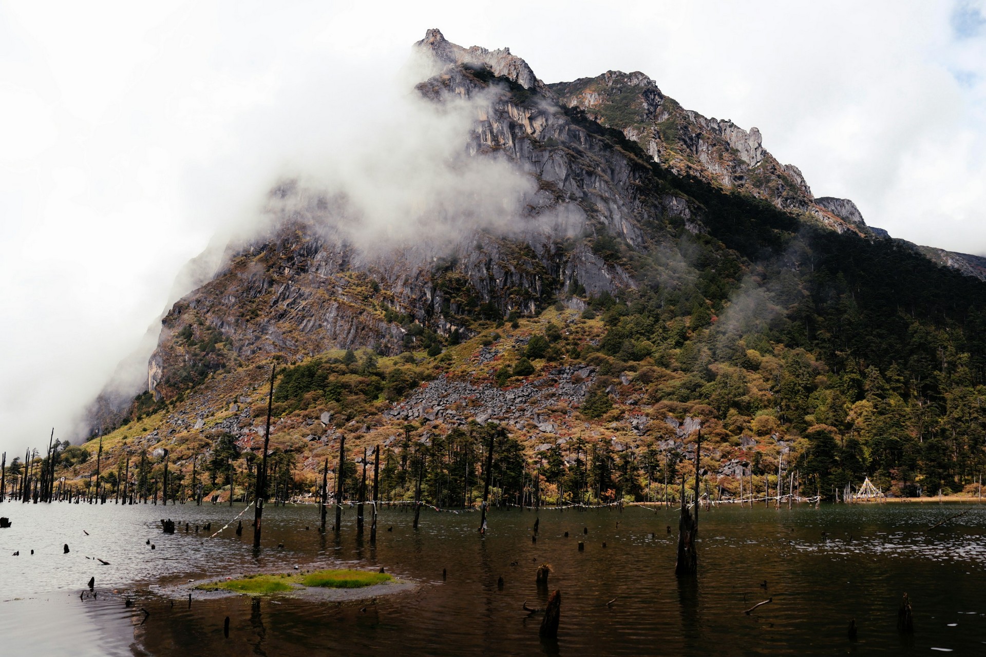 sangetsar lake nearby tawang near to the tibetan border