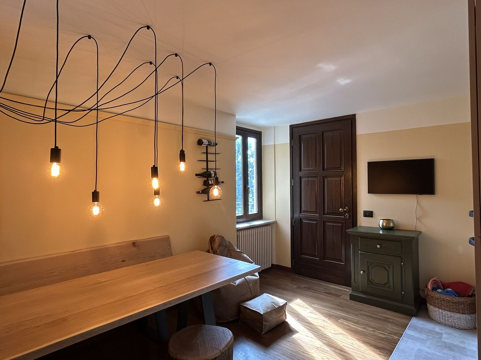 Living room with dining room